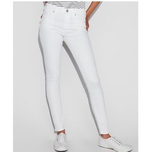 Express Jeans Mid-rise stretchy NWT